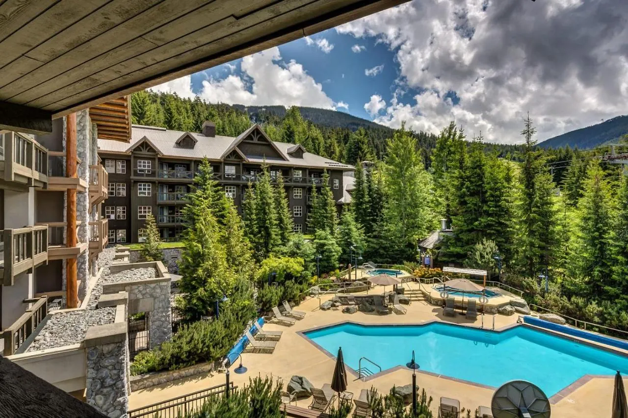 מלון וויסטלר Blackcomb Springs Suites By Clique