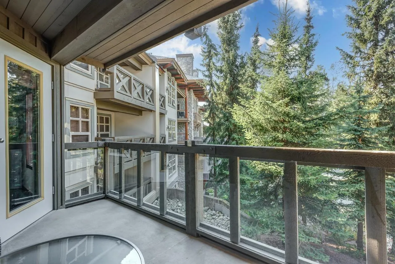 Hotel Blackcomb Springs Suites By Clique Whistler