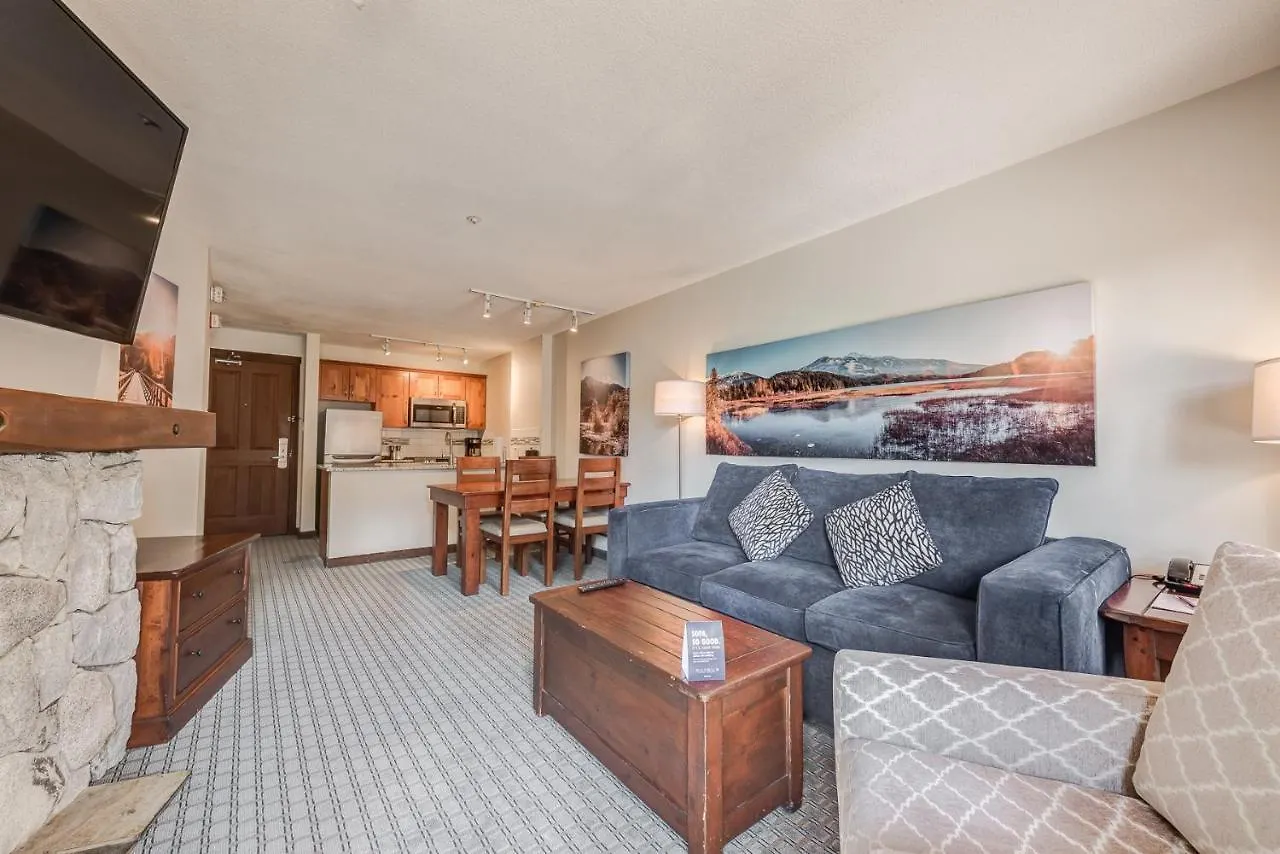 **** Hotel Blackcomb Springs Suites By Clique Whistler Canada